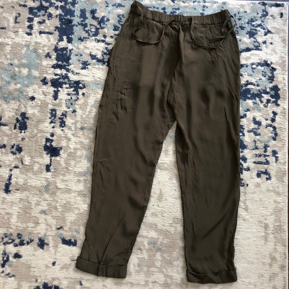 Lucky Brand Drawstring Waist Capri Pants - Picture 5 of 6